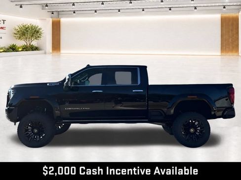 New 2026 GMC Sierra 2500 Denali w/ Denali Reserve Package AWD/4WD image 6