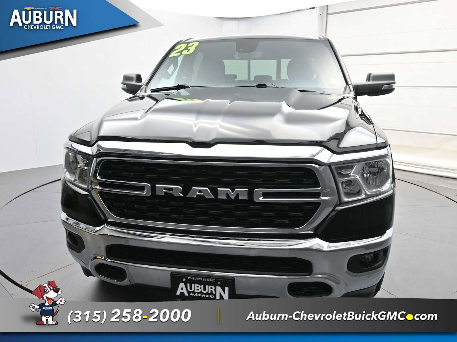 Used 2023 RAM 1500 Big Horn AWD/4WD image 3