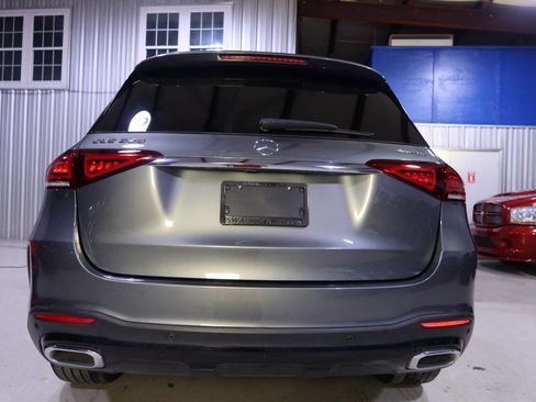 Used 2022 Mercedes-Benz GLE 350 4MATIC w/ AMG Line Exterior image 4