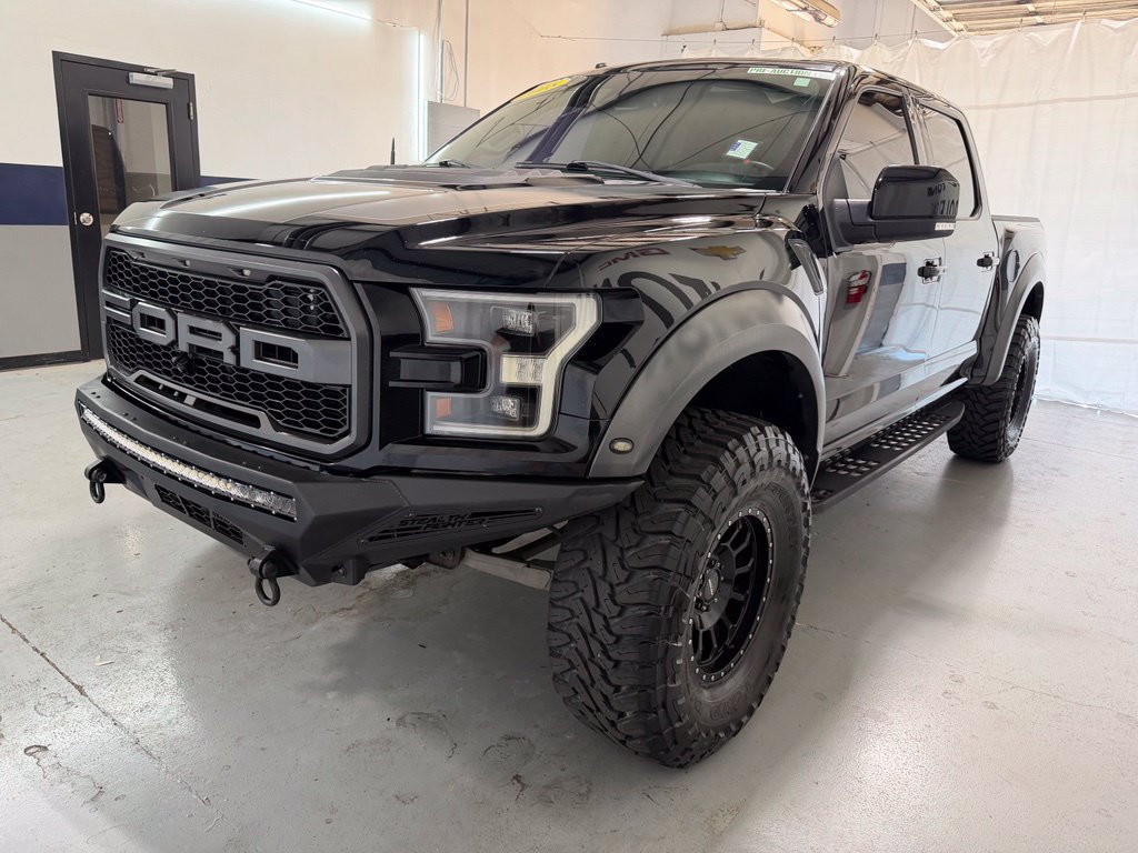 Used 2018 Ford F150 Raptor w/ Equipment Group 802A Luxury AWD/4WD image 44