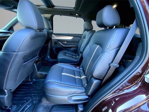 Used 2024 MAZDA CX-90 Plug-In Hybrid w/ Premium Plus image 19