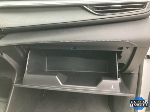 Used 2025 Buick Enclave Preferred image 30