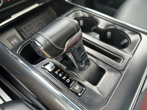 Used 2023 Ford F150 Lariat AWD/4WD image 18