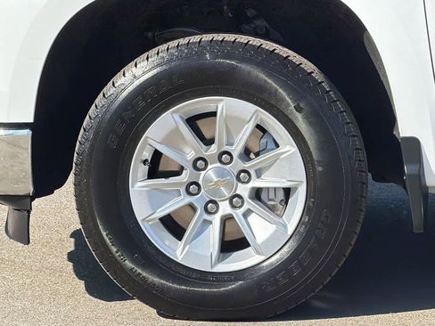 Used 2024 Chevrolet Silverado 1500 W/T w/ WT Fleet Convenience Package image 31