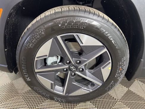 New 2026 Hyundai Tucson SEL image 8