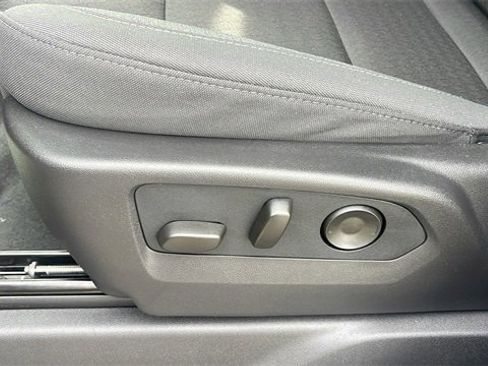 New 2026 Chevrolet Silverado 1500 Custom Trail Boss w/ LPO, Dark Essentials Package image 29