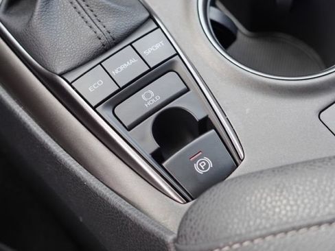 Used 2023 Toyota Camry XSE FWD image 32
