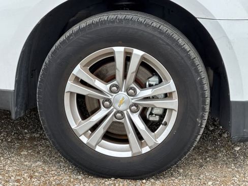 Used 2013 Chevrolet Equinox LS image 27