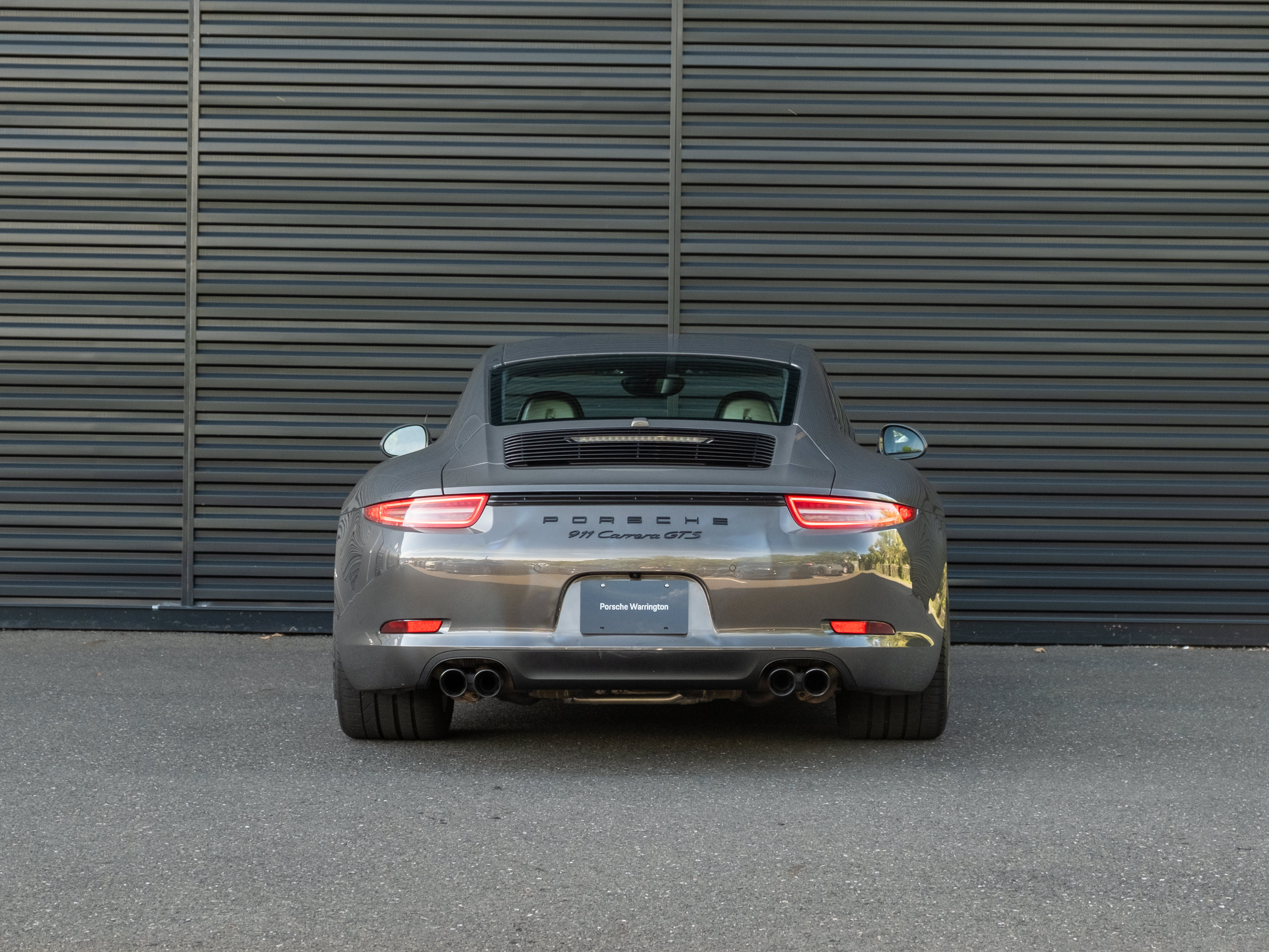 Certified 2016 Porsche 911 Carrera GTS RWD image 7
