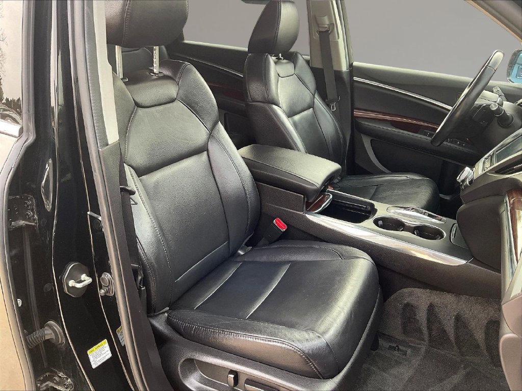 Used 2016 Acura MDX w/ Technology Package AWD/4WD image 30