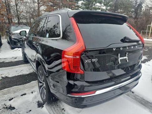 Used 2023 Volvo XC90 B6 Plus w/ Protection Package Premier image 3