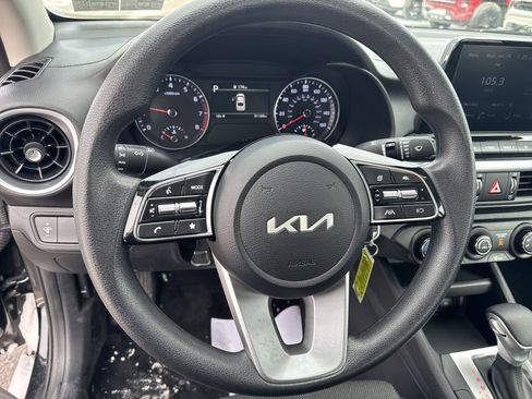 Used 2024 Kia Forte LXS image 16