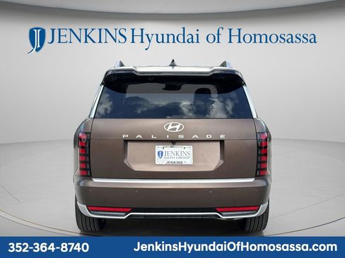 New 2026 Hyundai Palisade Calligraphy FWD image 3