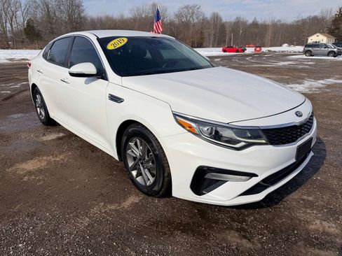 Used 2019 Kia Optima LX image 1
