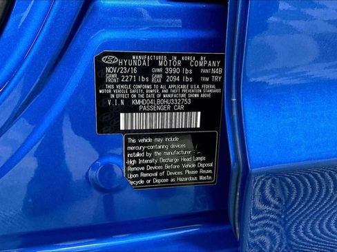 Used 2017 Hyundai Elantra Sport w/ Cargo Package image 31