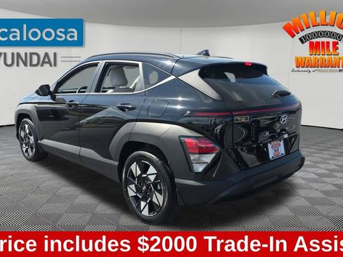 Used 2025 Hyundai Kona SEL image 5