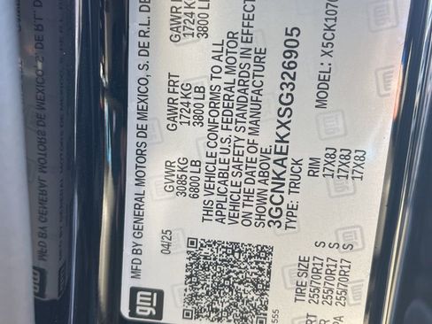 Used 2025 Chevrolet Silverado 1500 W/T w/ WT Value Package AWD/4WD image 29