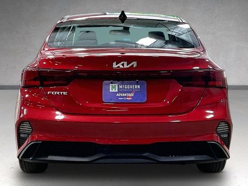 Used 2023 Kia Forte LXS FWD image 5