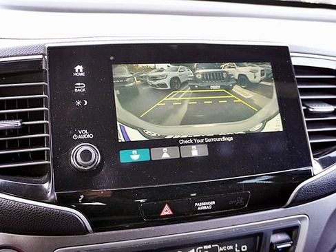 Used 2021 Honda Passport Sport image 26