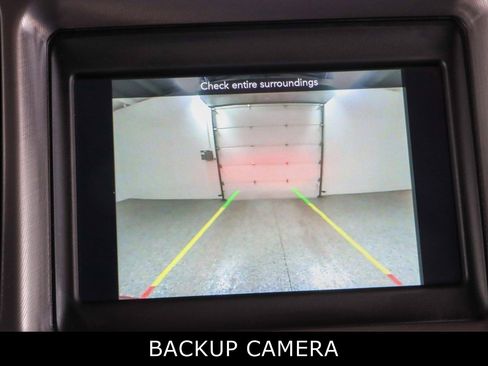 Used 2022 Dodge Challenger R/T image 18