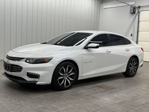 Used 2016 Chevrolet Malibu LT FWD image 5