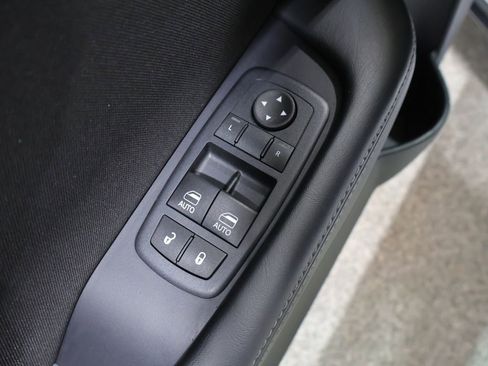 Used 2016 Dodge Challenger R/T Scat Pack w/ Technology Group RWD image 14
