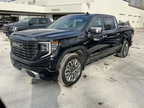 Used 2023 GMC Sierra 1500 Denali Ultimate image 42