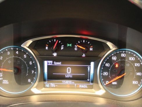 Used 2018 Chevrolet Malibu LT image 22