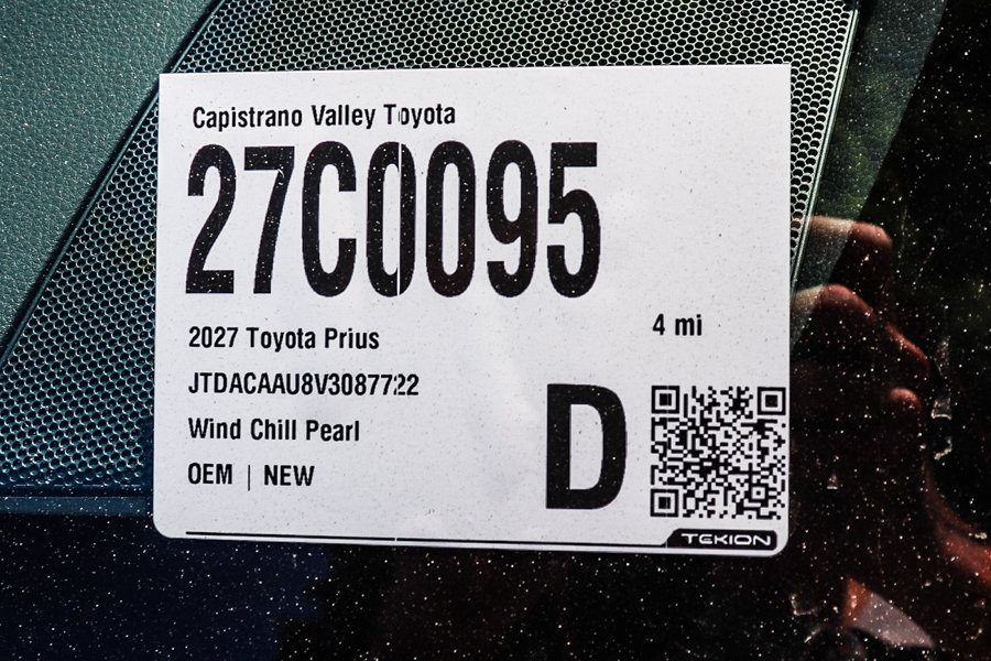 New 2027 Toyota Prius Limited w/ Limited Premium Package FWD image 27