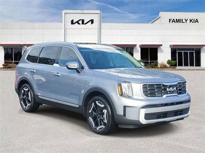 New 2025 Kia Telluride S