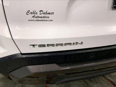 Used 2026 GMC Terrain Elevation FWD image 8