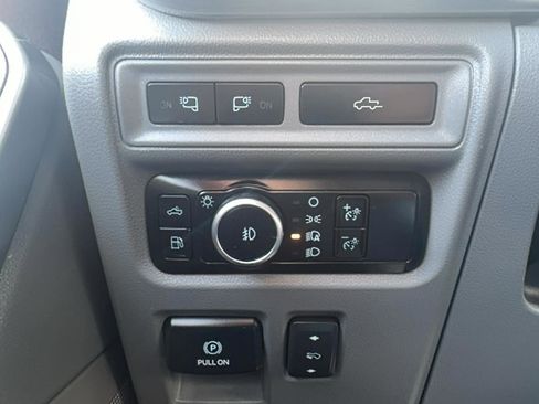 Used 2023 Ford F150 Lariat w/ Equipment Group 502A High AWD/4WD image 22