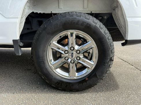 Used 2025 Ford F150 XLT w/ Equipment Group 301A Standard AWD/4WD image 8