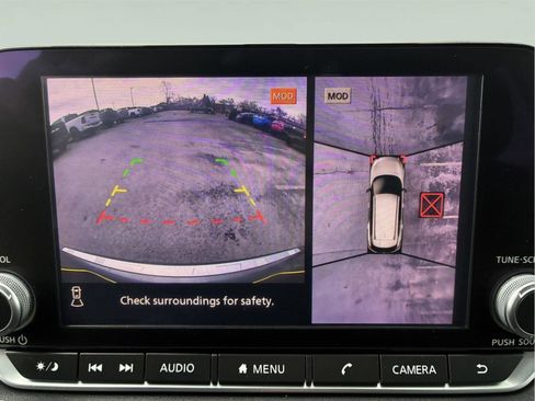 Used 2021 Nissan Rogue SV image 21