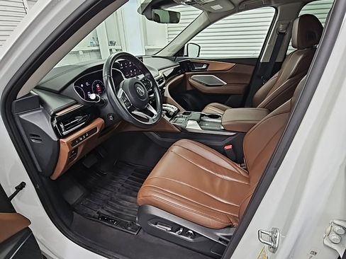 Used 2023 Acura MDX FWD w/ Technology Package image 10