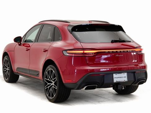 New 2025 Porsche Macan image 3