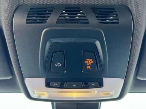 Used 2018 BMW M2 image 27