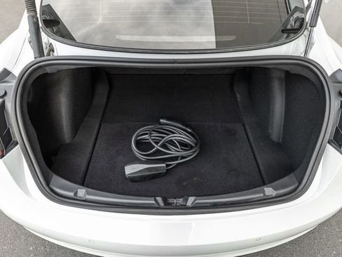Used 2022 Tesla Model 3 Performance image 5