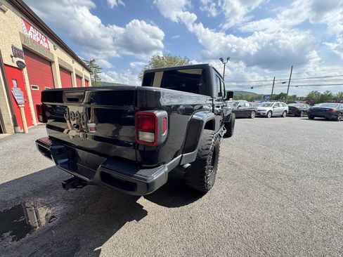 Used 2021 Jeep Gladiator Sport AWD/4WD image 10