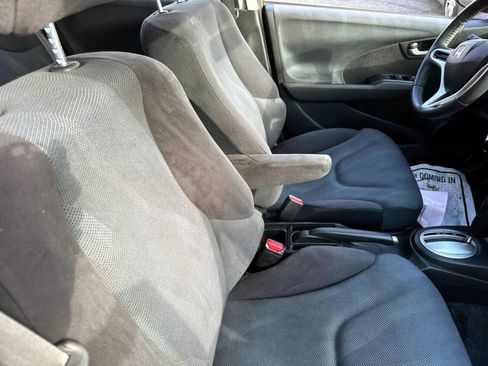 Used 2011 Honda Fit Sport image 9