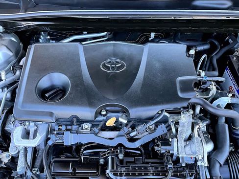 Used 2019 Toyota Camry LE FWD image 32