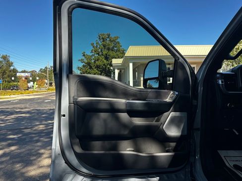 New 2026 Ford F250 Platinum image 28