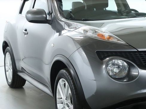 Used 2014 Nissan Juke S image 10