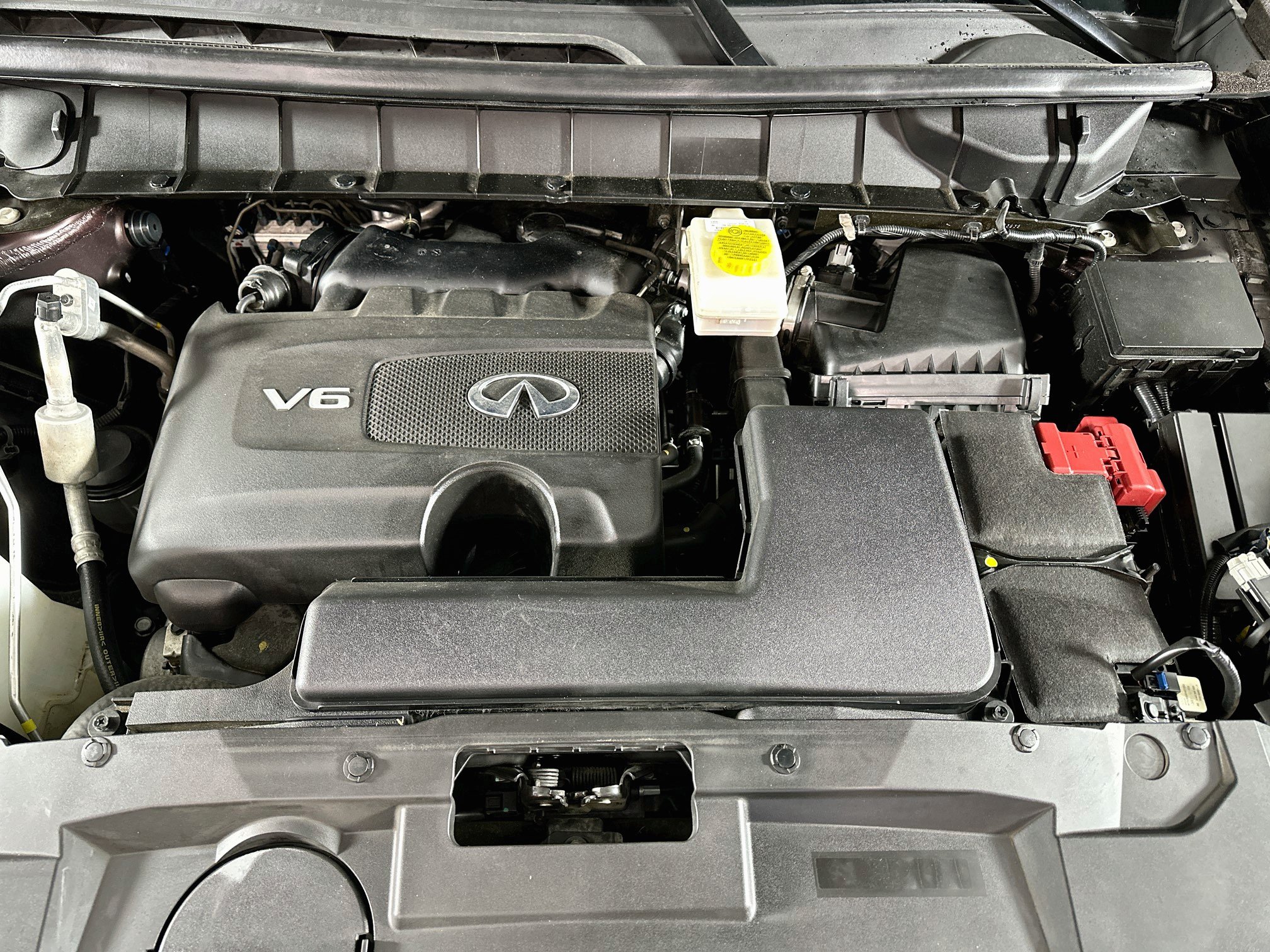 Used 2023 INFINITI QX60 Sensory w/ Vision Package AWD/4WD image 37