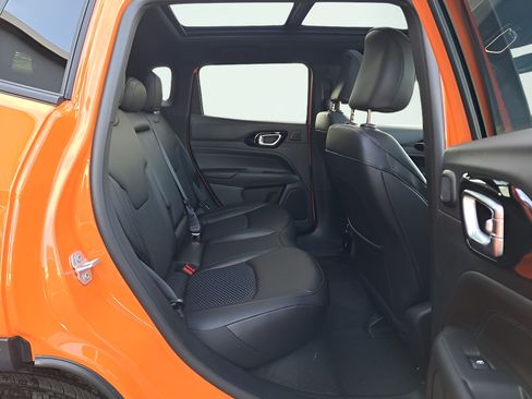 New 2026 Jeep Compass Latitude w/ Sun and Sound Group AWD/4WD image 14