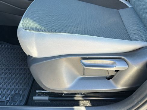 Used 2024 Volkswagen Taos S image 15