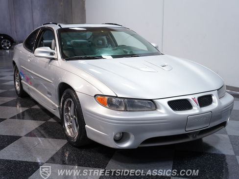 Used 2000 Pontiac Grand Prix GTP w/ Opt Pkg FWD image 14