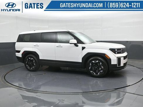 New 2026 Hyundai Santa Fe SE image 1