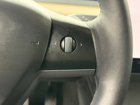 Used 2022 Tesla Model 3 Long Range AWD/4WD image 28