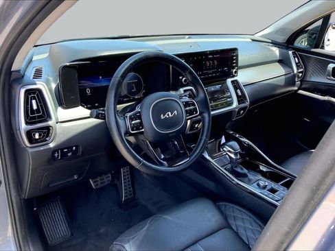 Used 2022 Kia Sorento SX FWD image 18